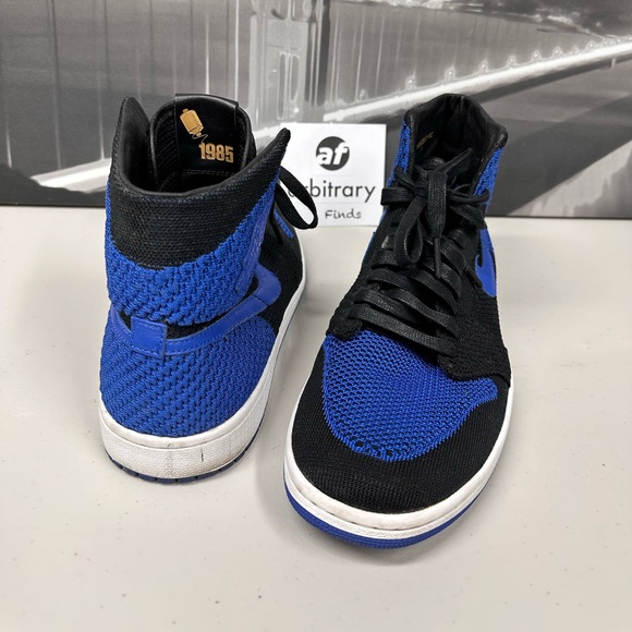 Nike Air Jordan 1 Retro High OG Flyknit 'Royal’ - Picture 6 of 10